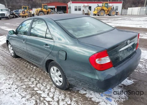 2002 Toyota Camry Le из США, поврежденный, VIN 4T1BE32K52U632588